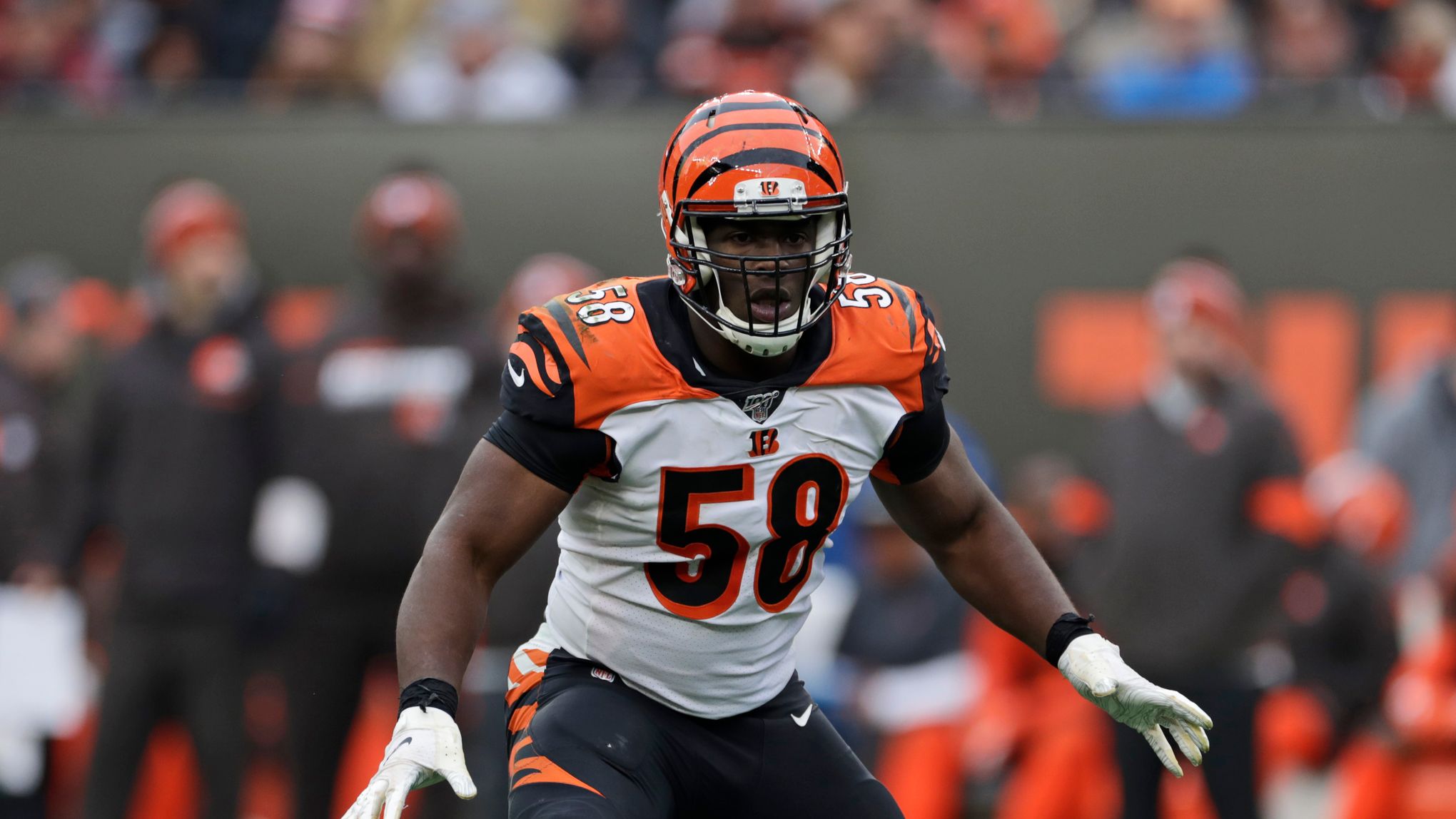 Jets, DE Carl Lawson agree to terms on three-year, $45 million