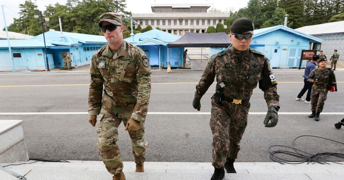 Seoul agrees to pay more for hosting American troops in 2021 | The ...