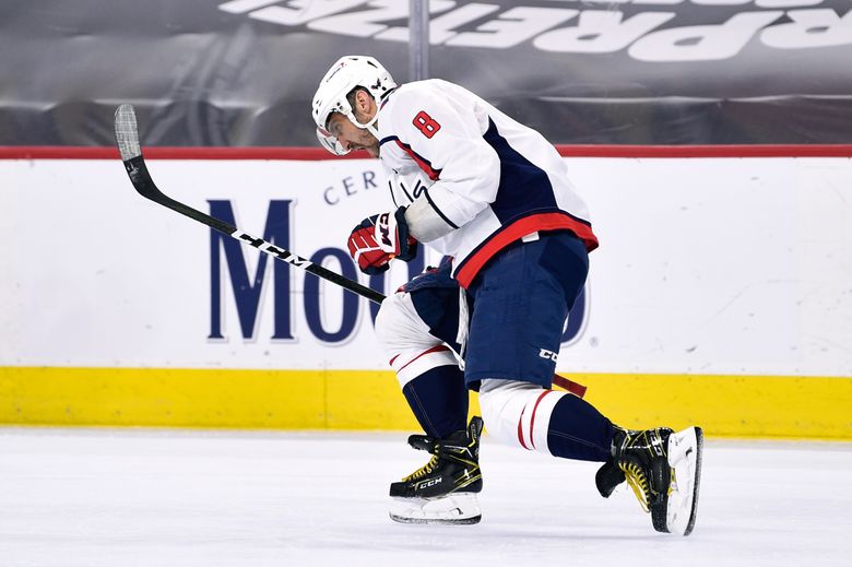 Alex Ovechkin scores fourth goal of the night, celebrates with