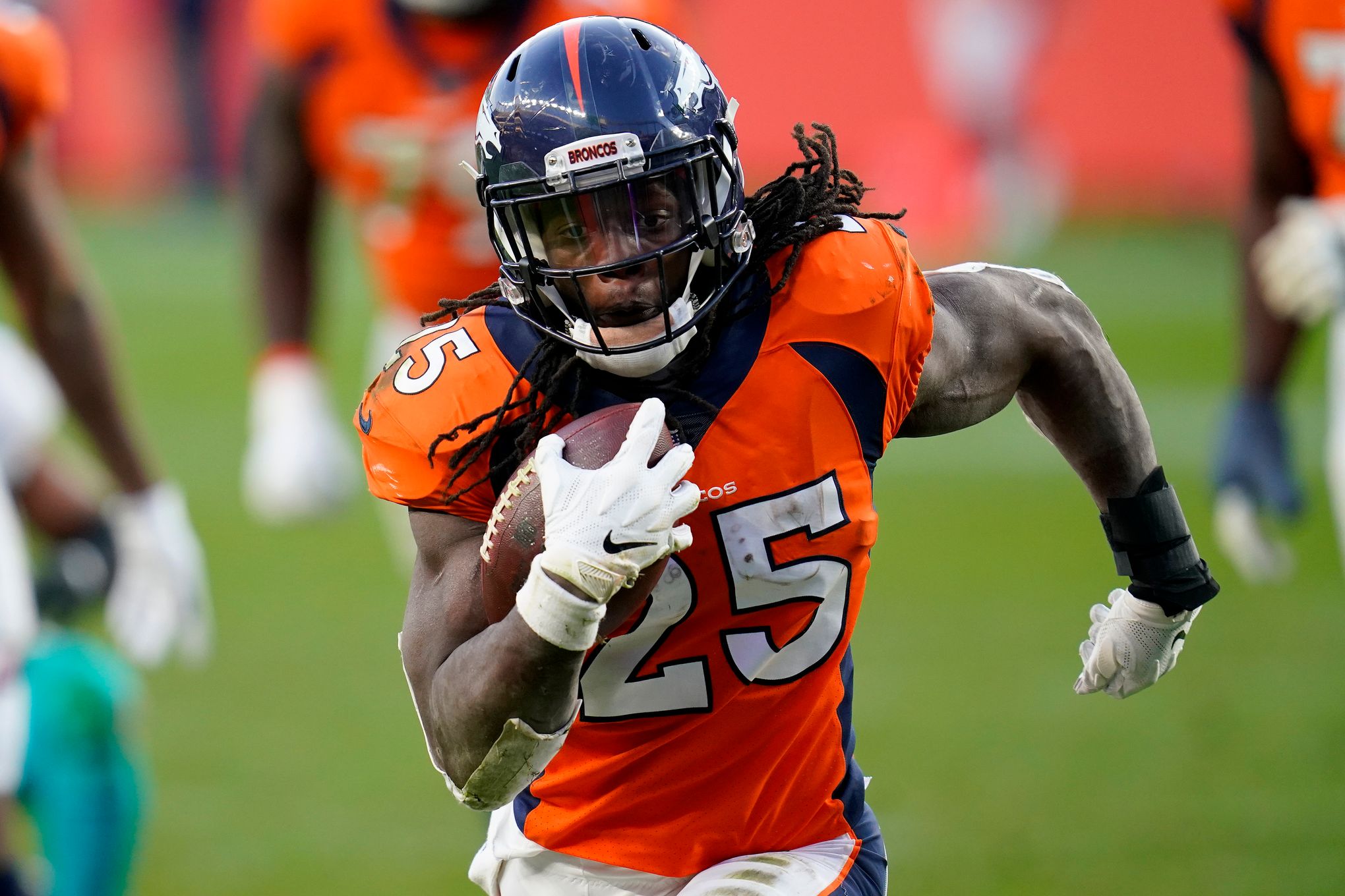 Melvin Gordon: Denver Broncos running back charged with DUI