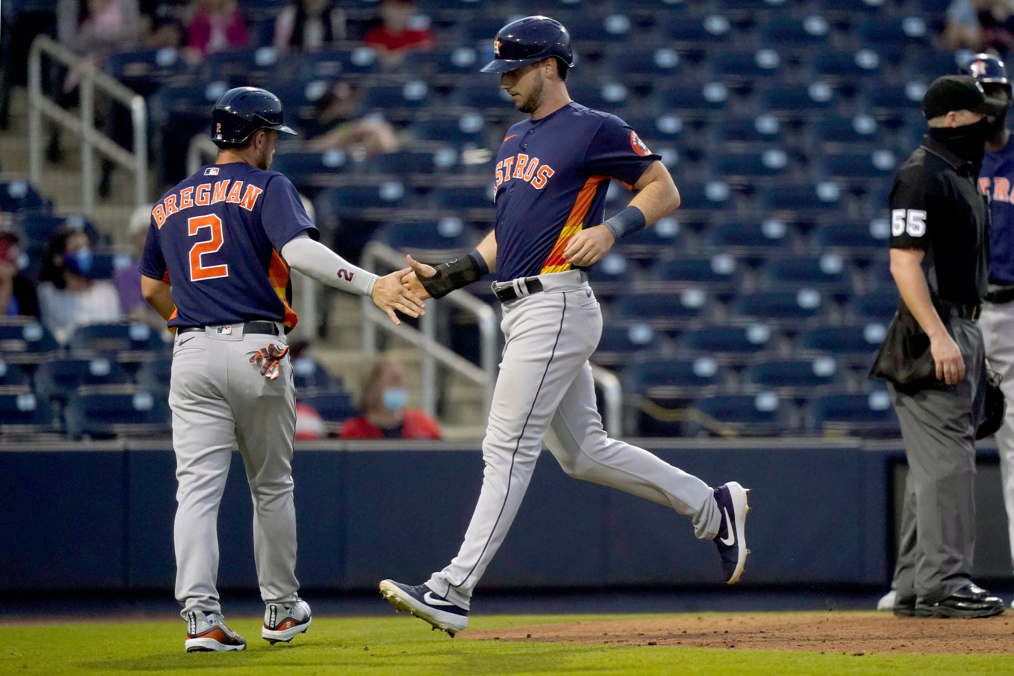 Carlos Correa turned down $120M, 6-year deal from Astros, says