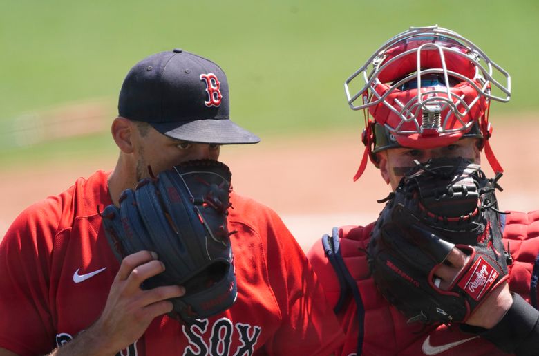 Red Sox catcher Vazquez says he will have Tommy John surgery