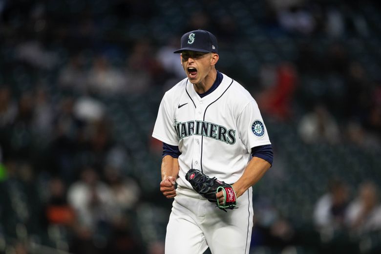 2021 Spring Training: Seattle Mariners Turn Triple Play! 