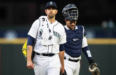 It was heartbreaking': James Paxton on Mariners reunion cut short by  surgery - The Athletic