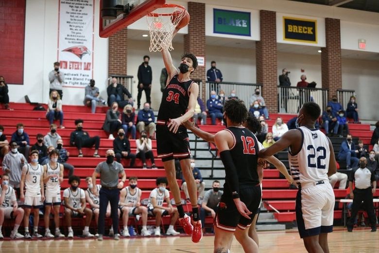 One-armed basketball player shows out at Drew League, announces college  commitment