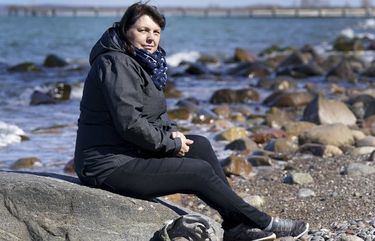Heike Risch, patient of the ‘MEDIAN Clinic Heiligendamm’, attends an interview with the Associated Press in Heiligendamm, northern Germany, Wednesday, April 14, 2021. The MEDIAN Clinic, specialized on lung diseases, treats COVID-19 long time patients from all over Germany. (AP Photo/Michael Sohn) HSOB112 HSOB112