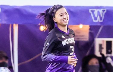 All-Pac-12 defender Kaylene Pang, who never misses a minute, leads UW ...