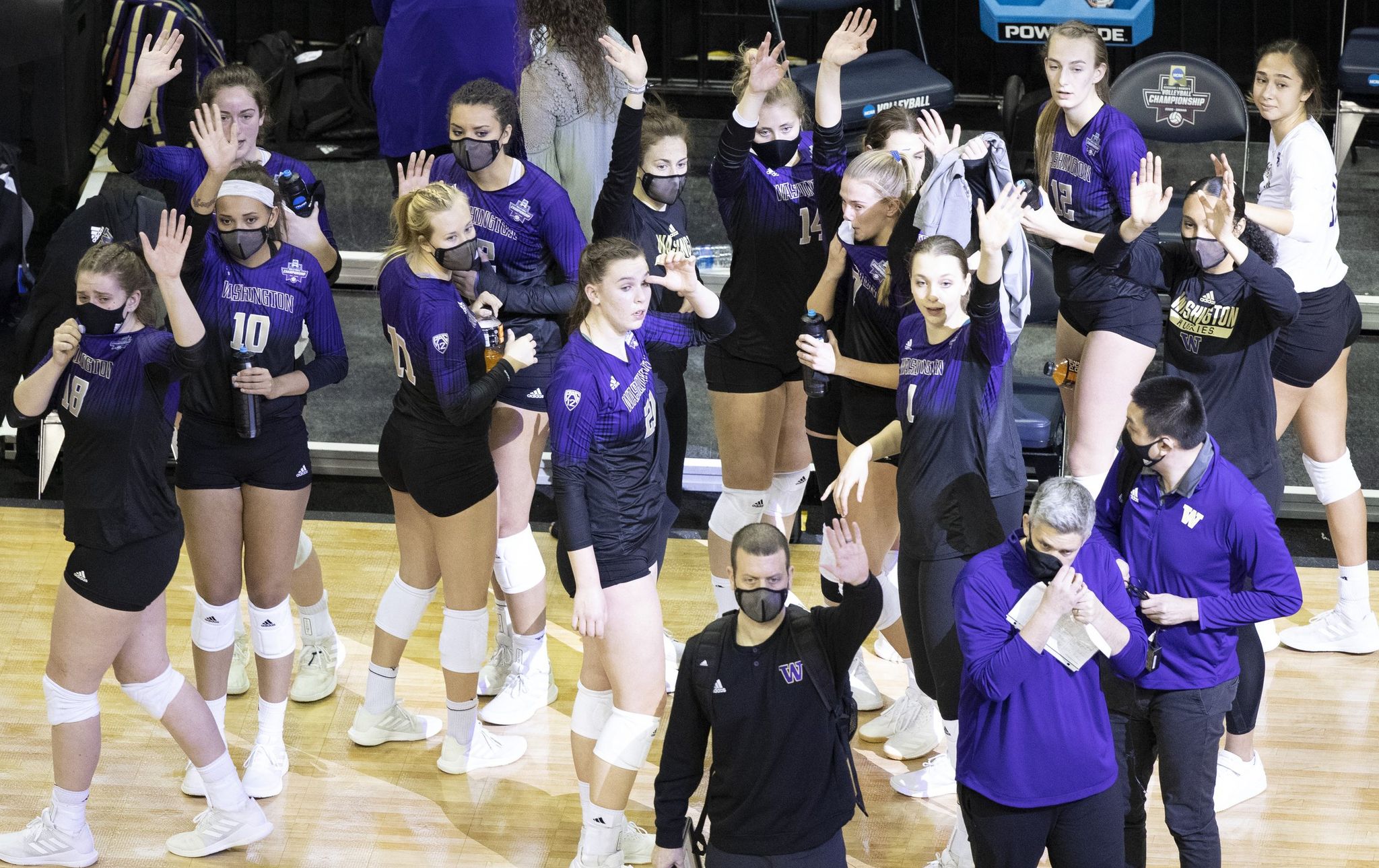 Magic runs out for UW volleyball in Final Four loss to Kentucky The