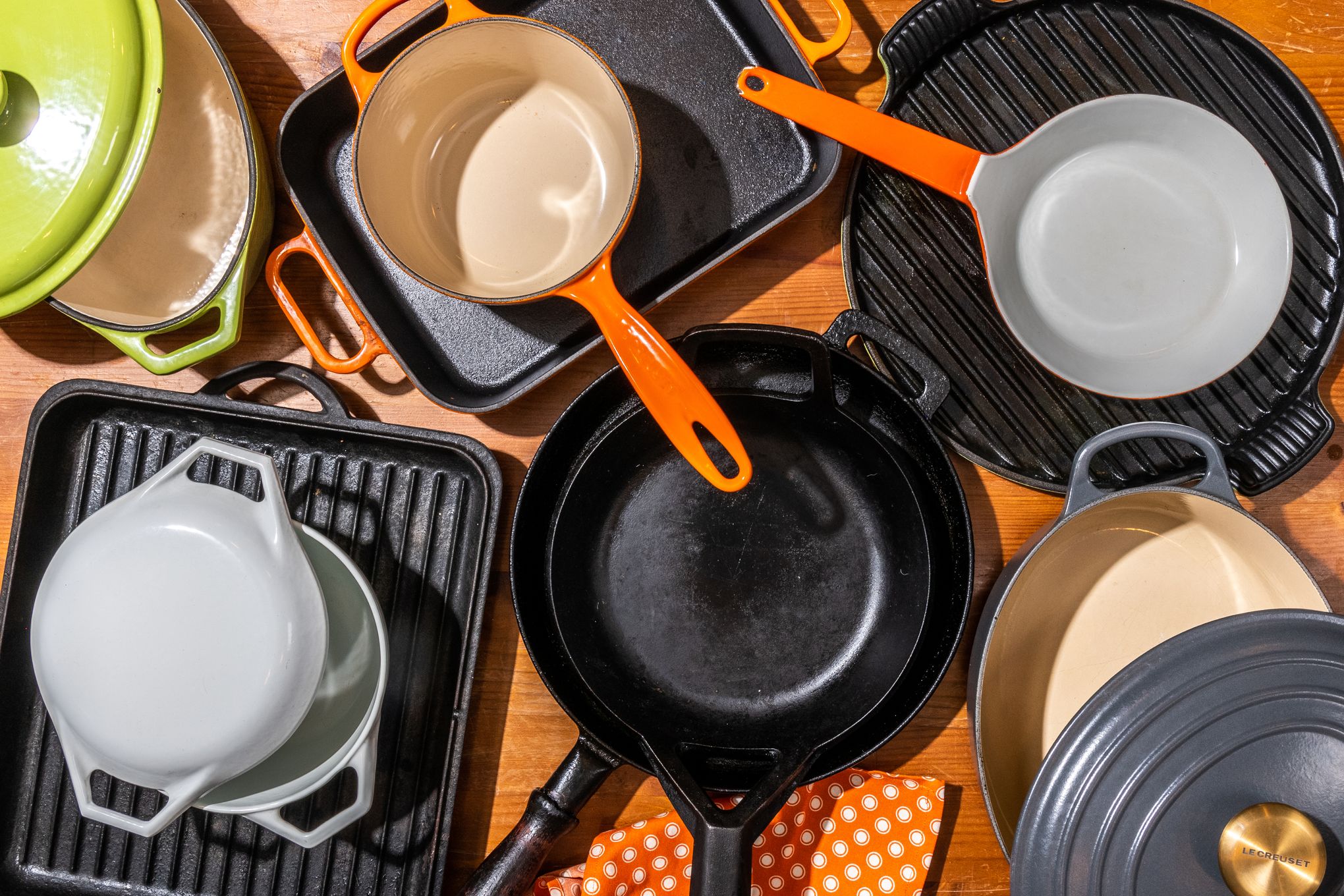 Porcelain Enamel Cookware - Definition and Cooking Information 