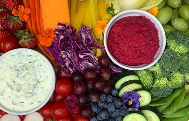 This week, teen chef Sadie Davis-Suskind highlights the cooking craze of making food boards, along with two spring dips: roasted beet hummus and tzatziki.