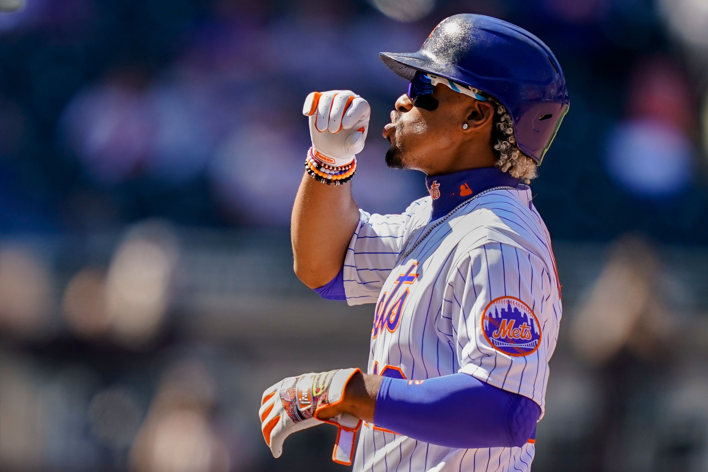 Mets deal includes $21M signing bonus 