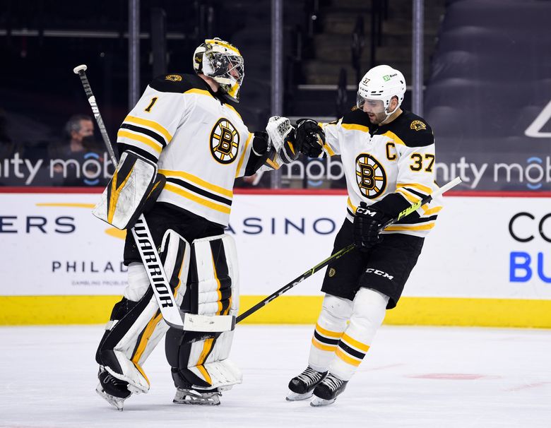 Bergeron scores hat trick, reaches 900 points in Bruins' win - The San  Diego Union-Tribune