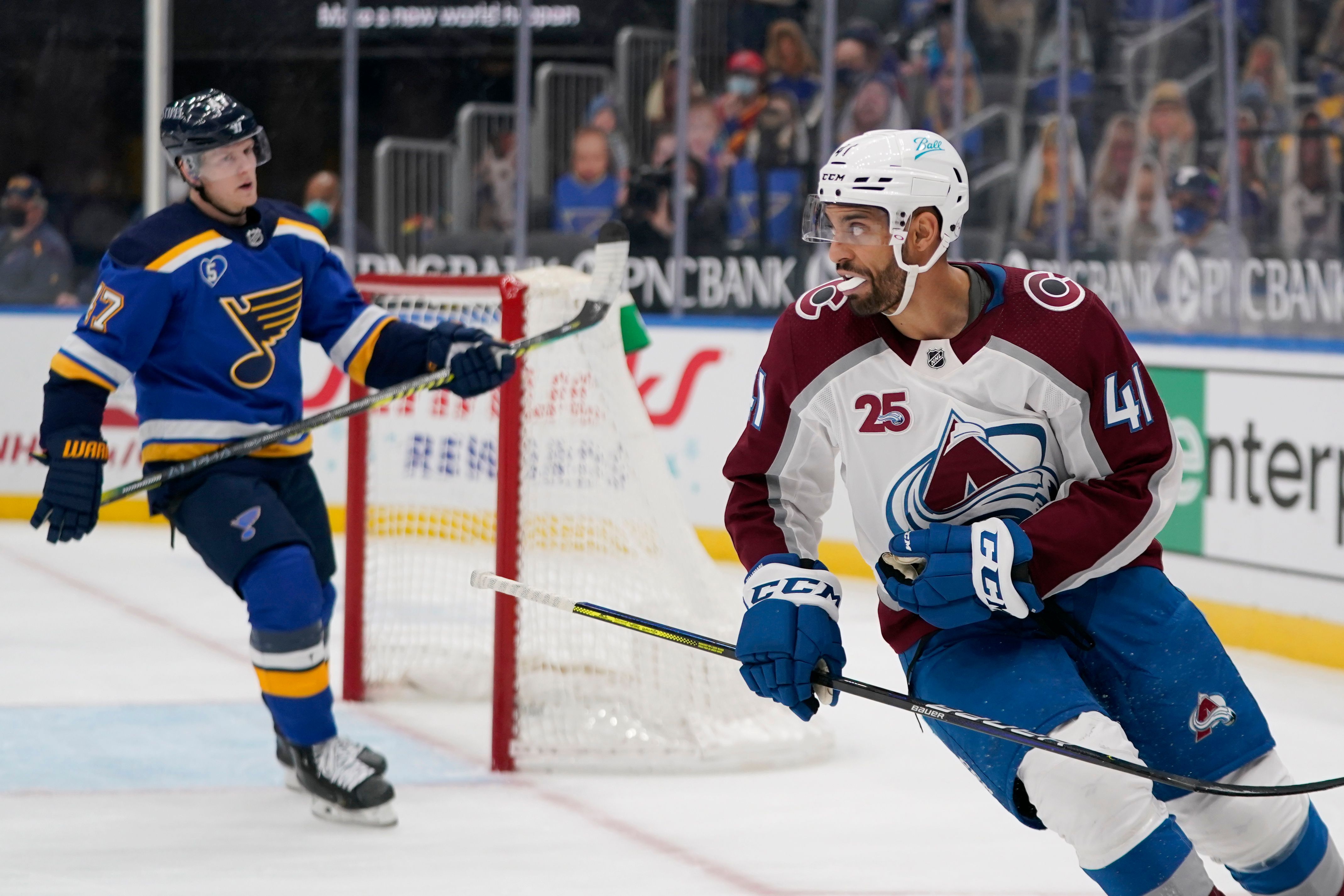 Burakovsky scores 2, Avs beat Blues to clinch playoff berth The Seattle Times