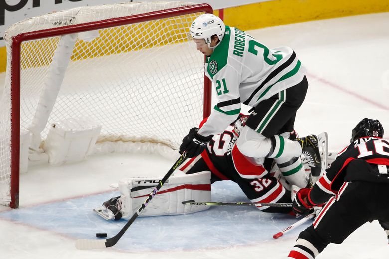 Robertson scores 1st Career Playoff Goal, Stars fall 3-1 in Game 5