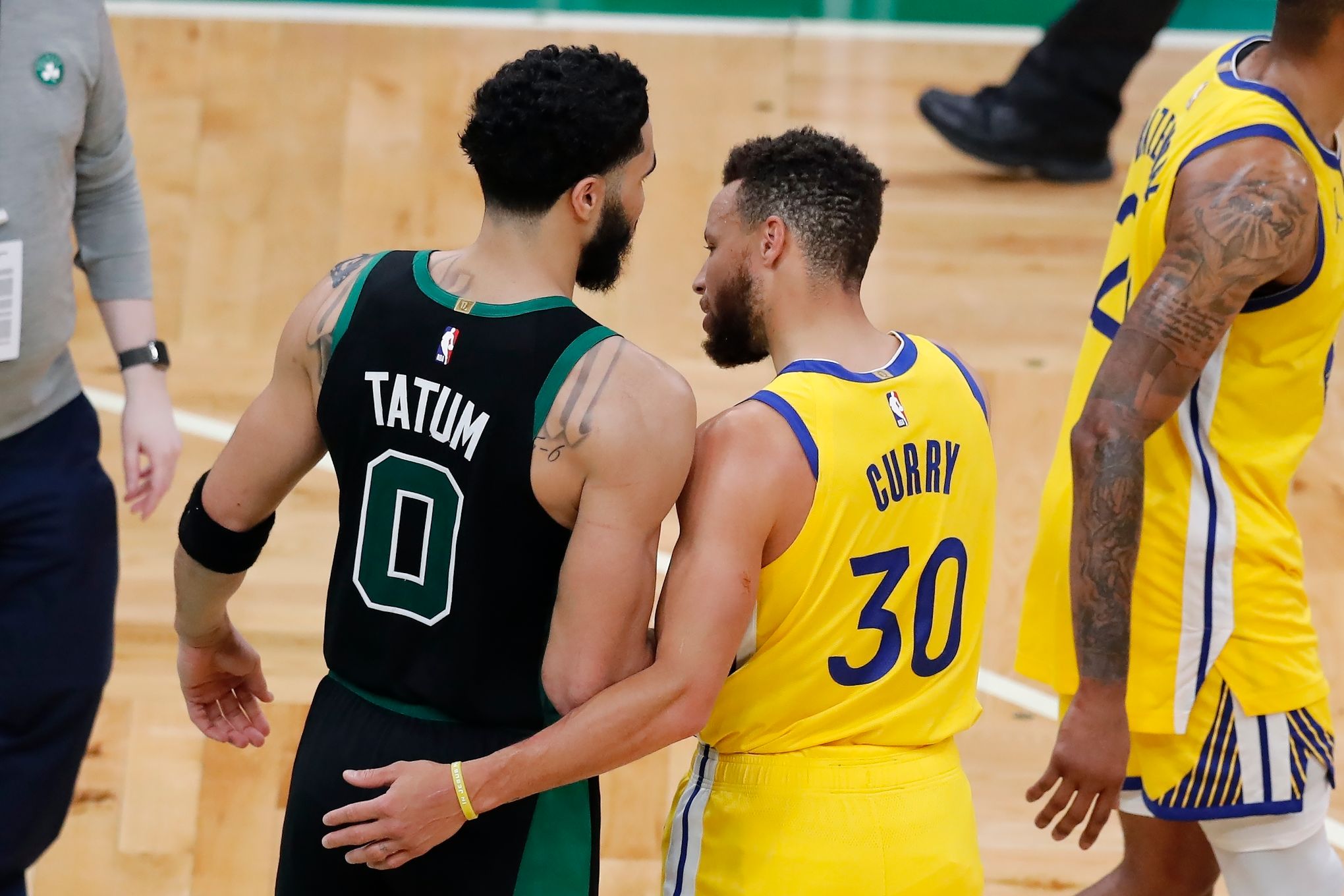 Celtics vs. Warriors: Stephen Curry scores 45 in Golden State win