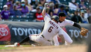 Diamondbacks recall Tim Locastro, place David Peralta on IL