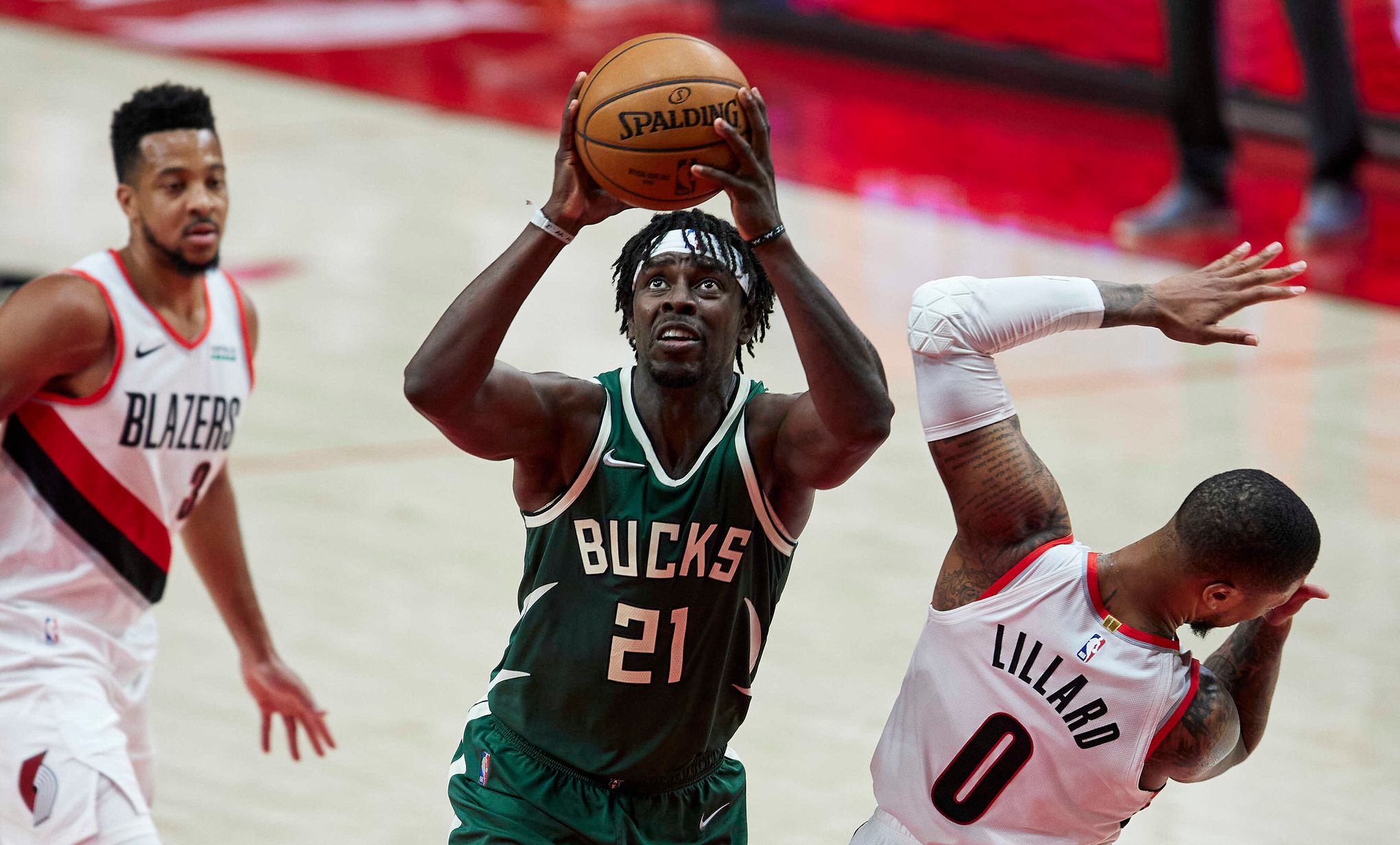 Bucks, Jrue Holiday Agree to Four-Year Extension Worth Up to $160 Million