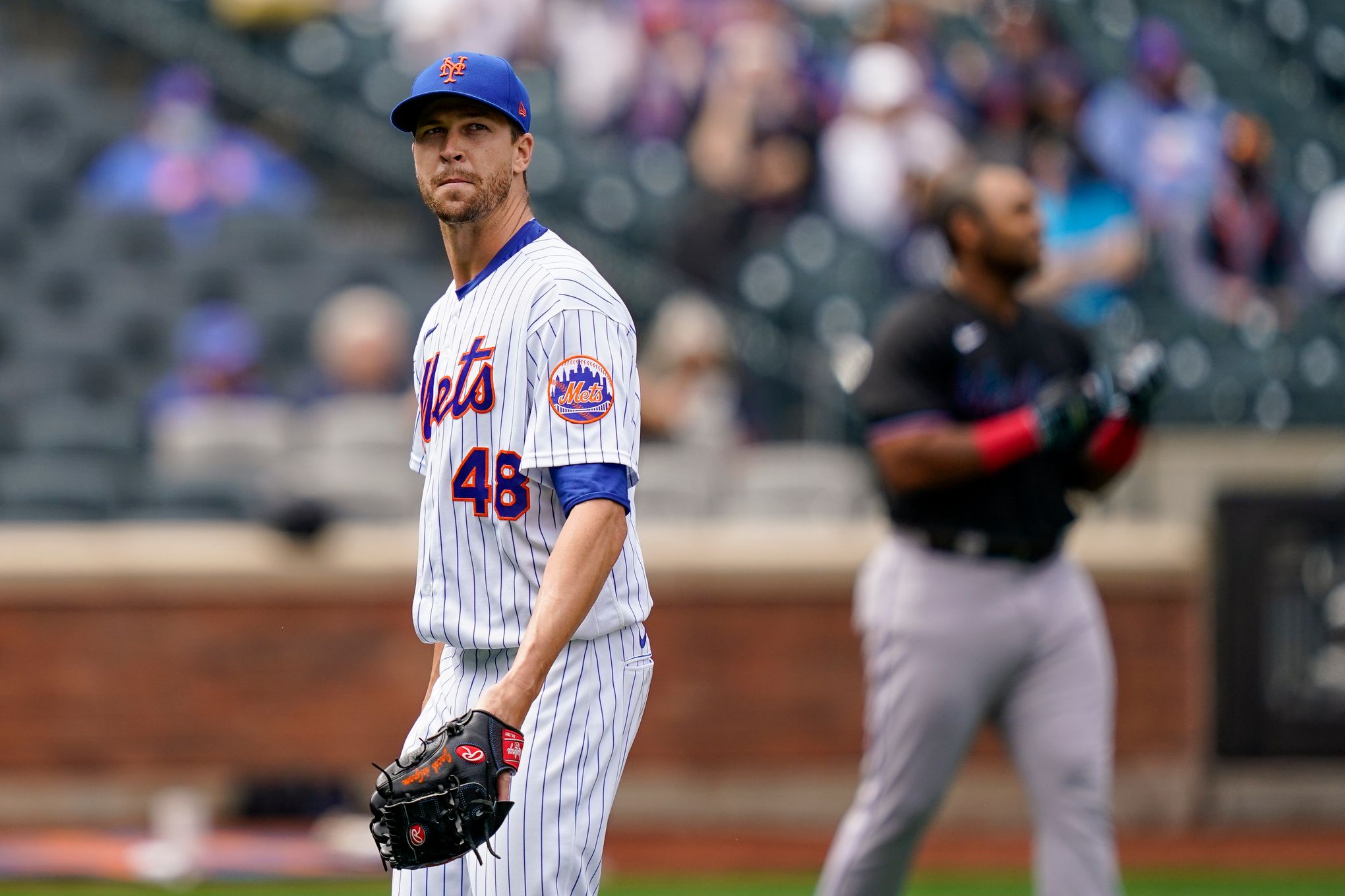 After Modest Start, Quiet Confidence Lifts Jacob deGrom - The New York Times