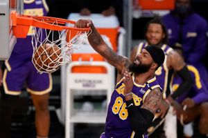 Kings rally to spoil James' return to the Lakers' lineup