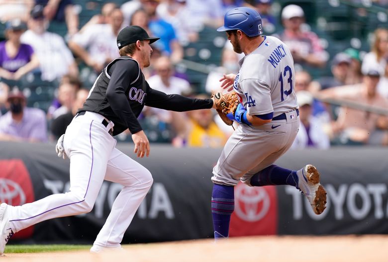 Urías starts strong, Dodgers beat Rox 4-2 for 3rd win in row - The