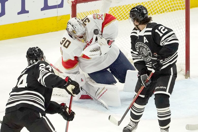 Quenneville coaches Panthers to 4-3 win over Blackhawks