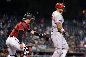 Weaver takes no-hitter into 7th, Diamondbacks top Reds 7-0 - The San Diego  Union-Tribune