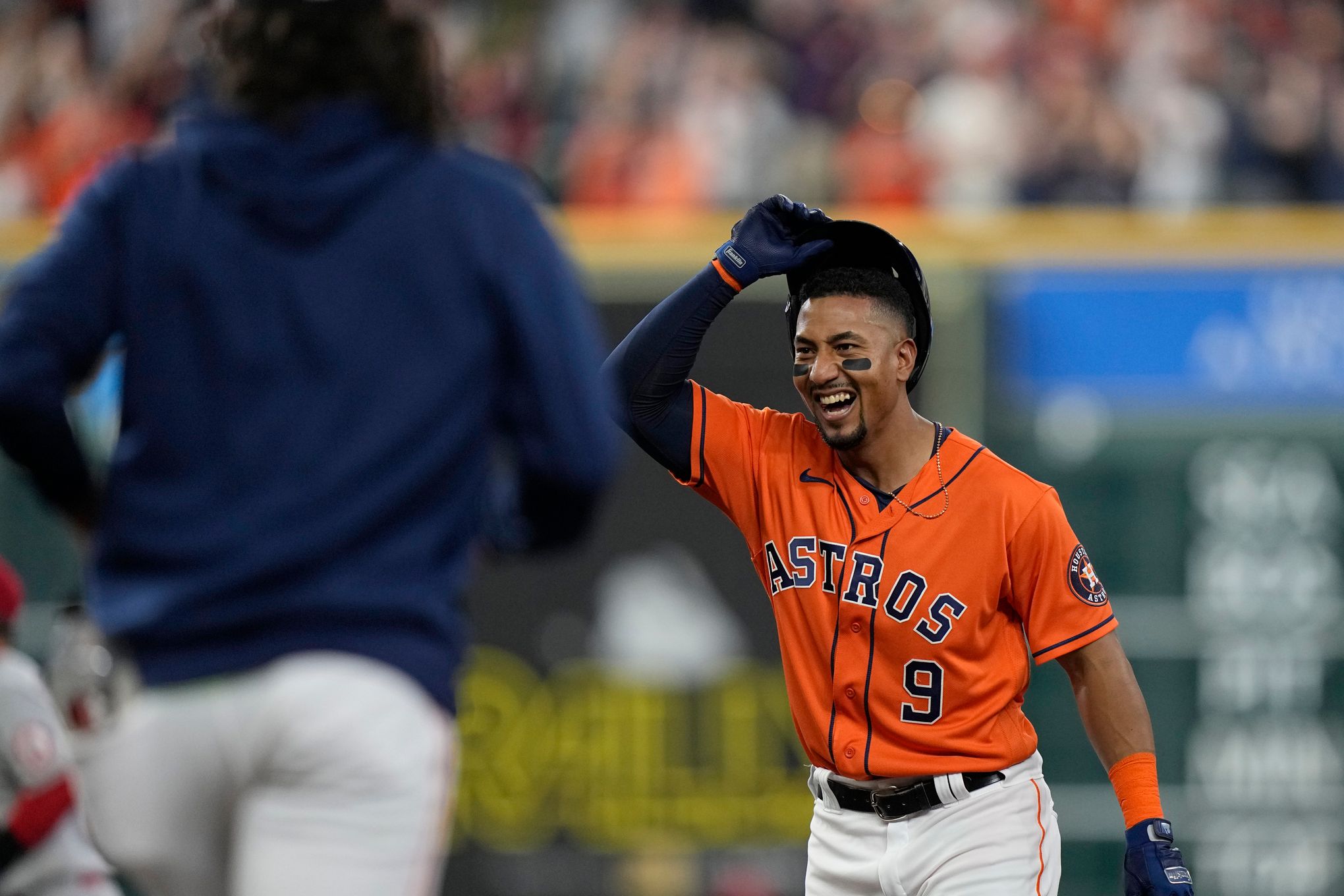 Astros first baseman Yuli Gurriel remains out for Angels opener