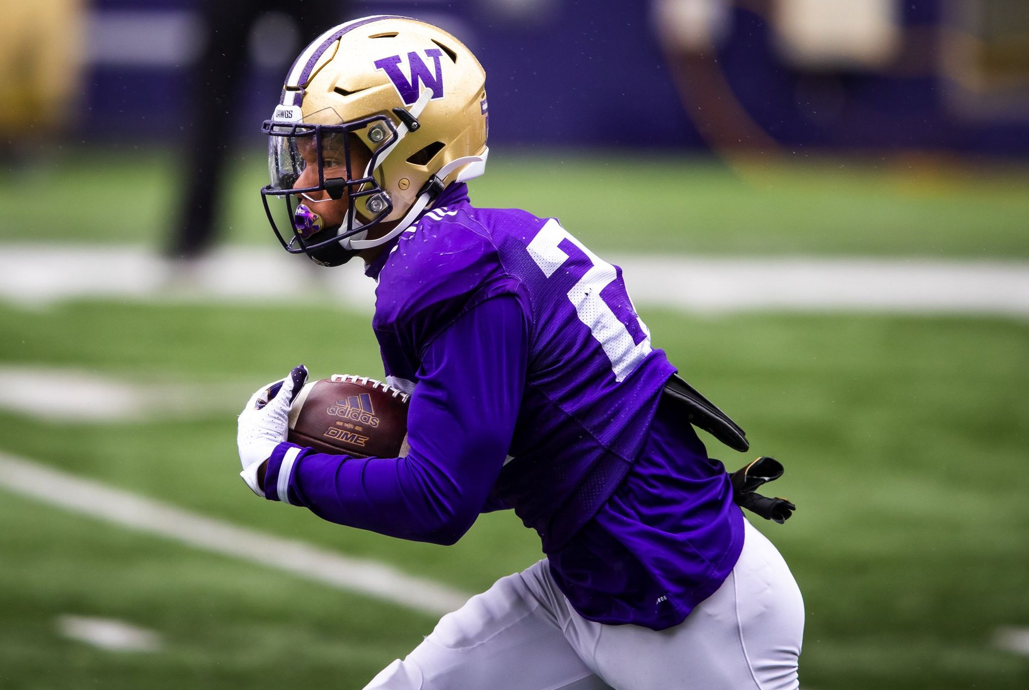 Analysis: with seven eligible options, who will earn a role in UW's running  back rotation?