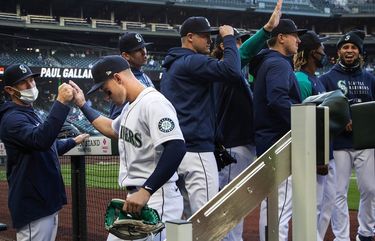 Stetson star Logan Gilbert makes MLB debut, but Mariners' offense sputters