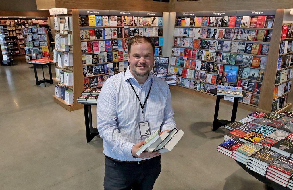 Dave Rossiter, manager at the Barnes & Noble at The Village at Totem Lake, is a 17-year Barnes & Noble employee who previously managed the shuttered Issaquah store. (Greg Gilbert / The Seattle Times)
