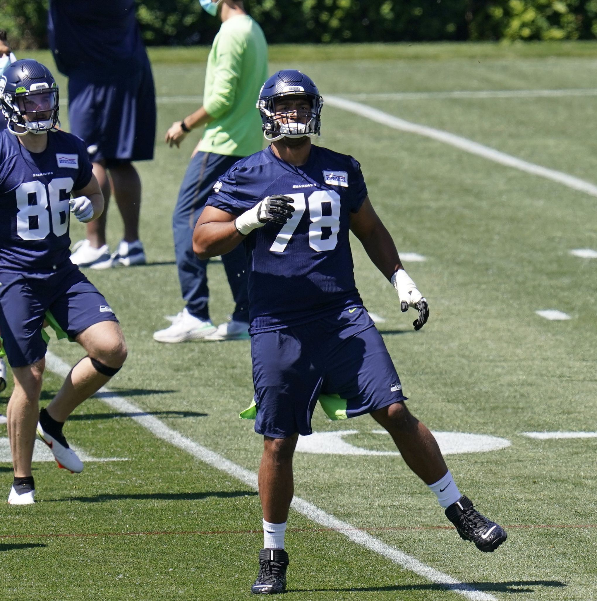 Seahawks practice impressions: Jordyn Brooks is back in pads and Seattle  adds a quarterback