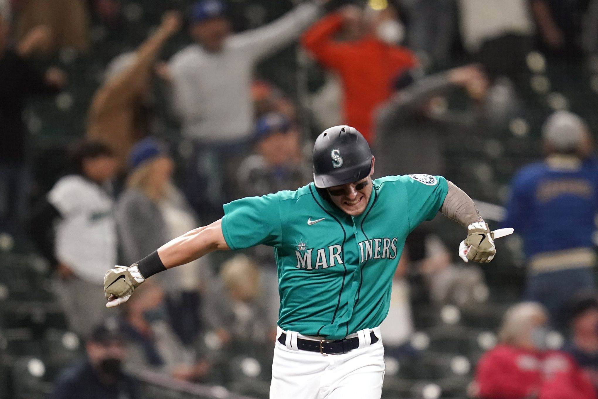 Mariners' Scott Servais: 'That was the series of Jarred Kelenic. Wow.', Mariners