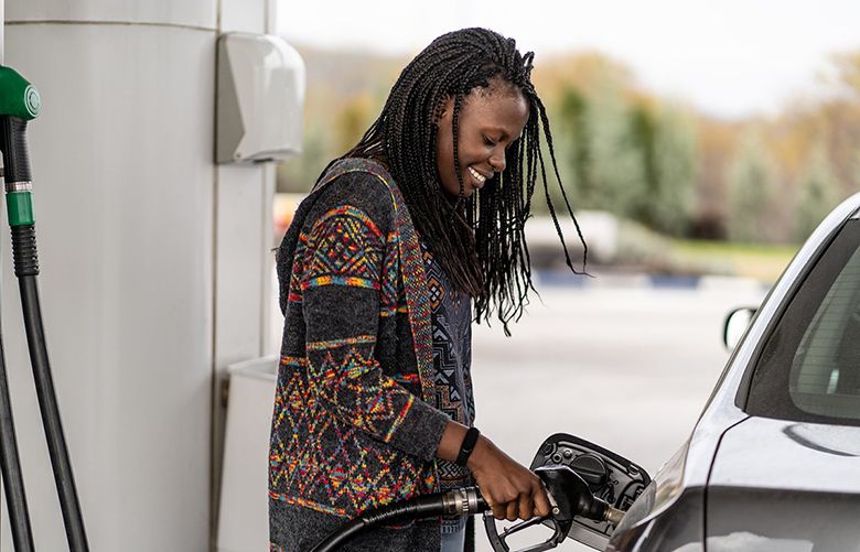 Older Car, Better Mileage? Debunking 55+ Fuel Myths - q4mofq9