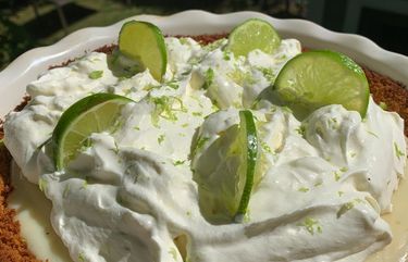 This week, teen chef Sadie Davis-Suskind offers a Mother’s Day recipe for lime pie.