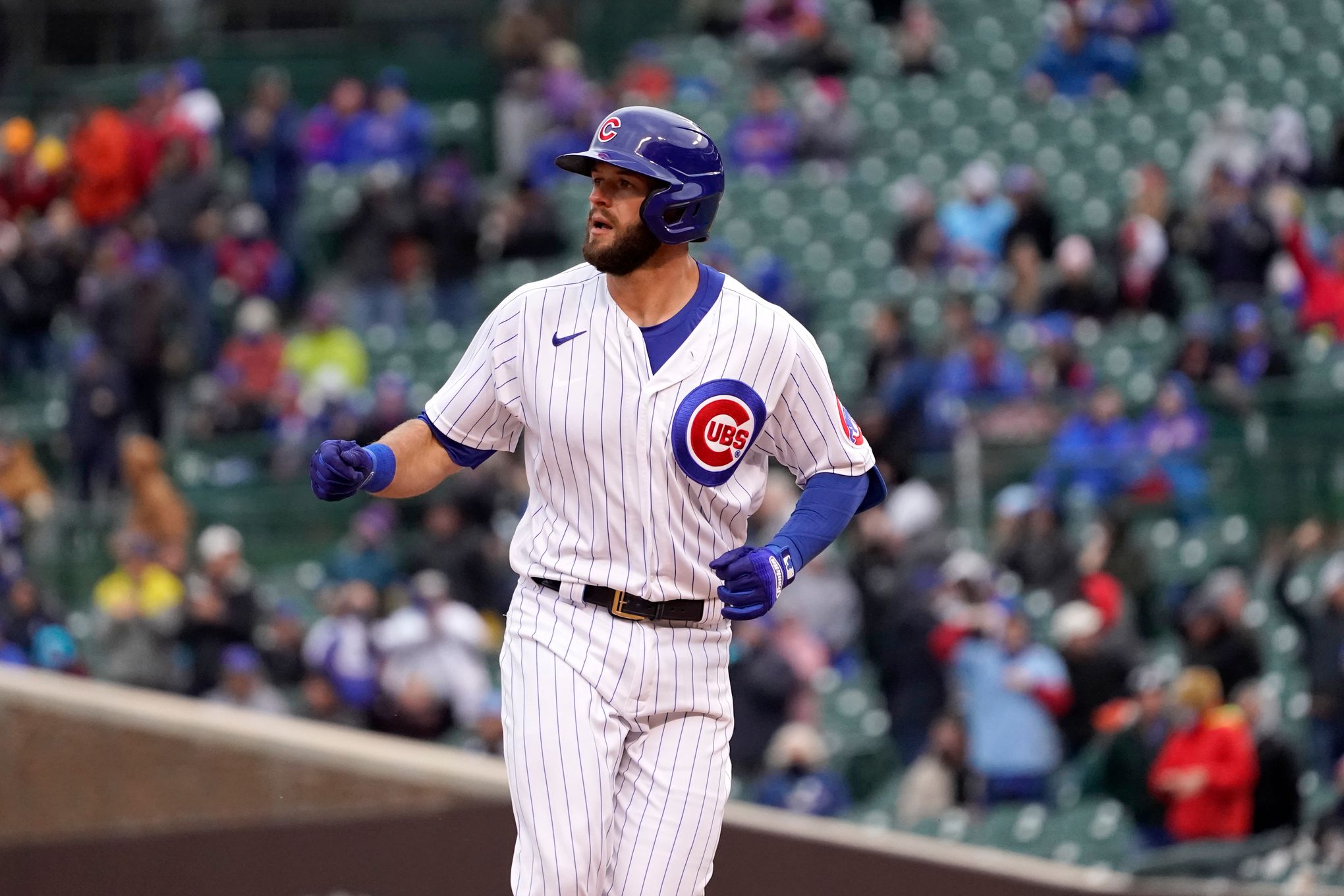 Bote homers, Alzolay dodges jams as Cubs beat Reds 1-0