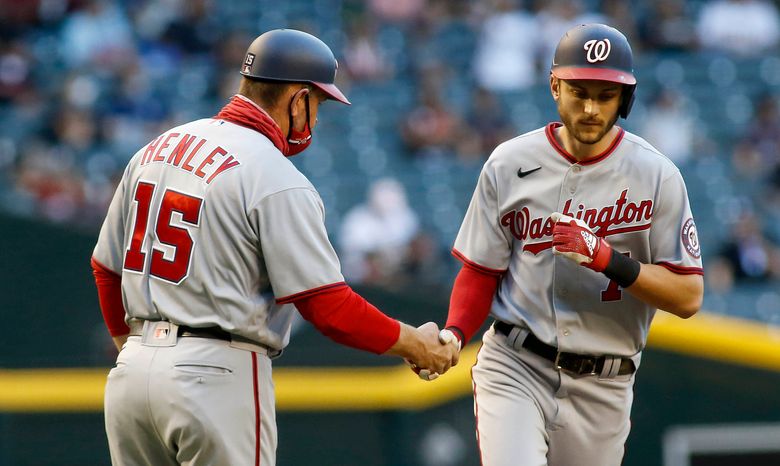 Max Scherzer pitches, hits Washington Nationals past Arizona Diamondbacks 