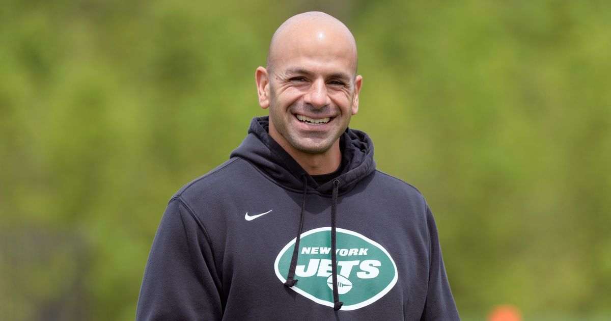 Jets Hire Robert Saleh of the 49ers as Head Coach - The New York Times