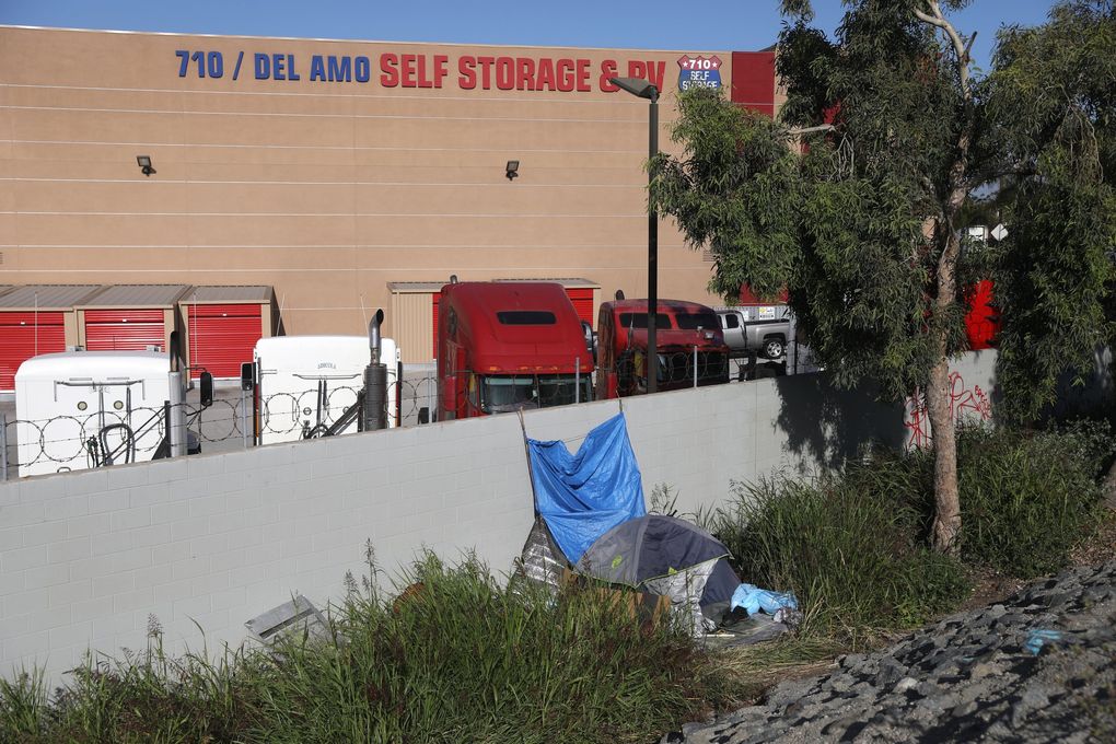 Detectives served a search warrant on a unit that Tracy Walker rented at Del Amo Self Storage & RV, seizing 50 knives and other evidence. (Gary Coronado / Los Angeles Times / TNS)