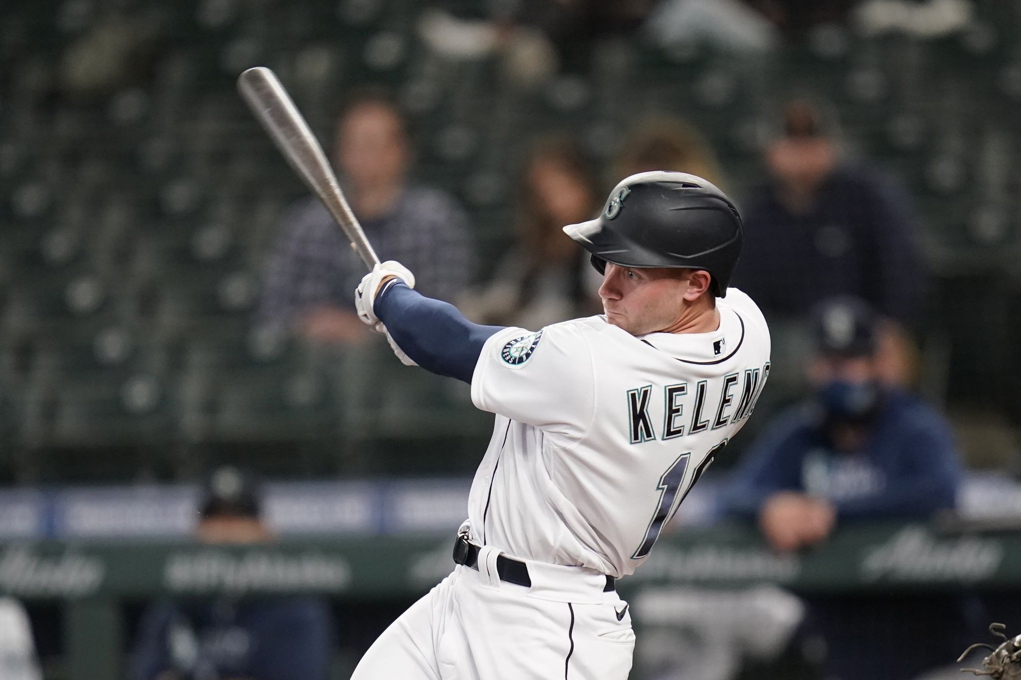 Mariners' Jerry Dipoto details how Jarred Kelenic is evolving his