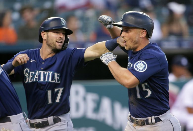 Kyle Seager comes through in the clutch in Mariners walk off win