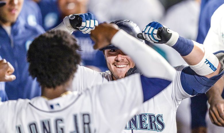 Twins score go-ahead run on passed ball to beat Mariners, 6-3