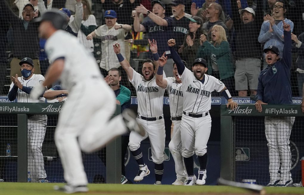 Classic Mariners Games: Kyle Seager Hits Walk-Off Home Run Against Houston  in 2014, by Mariners PR
