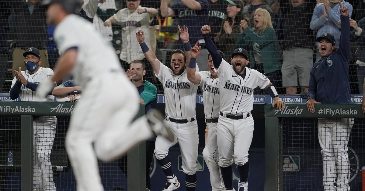 Seattle Mariners designated hitter Kyle Seager heads back to the
