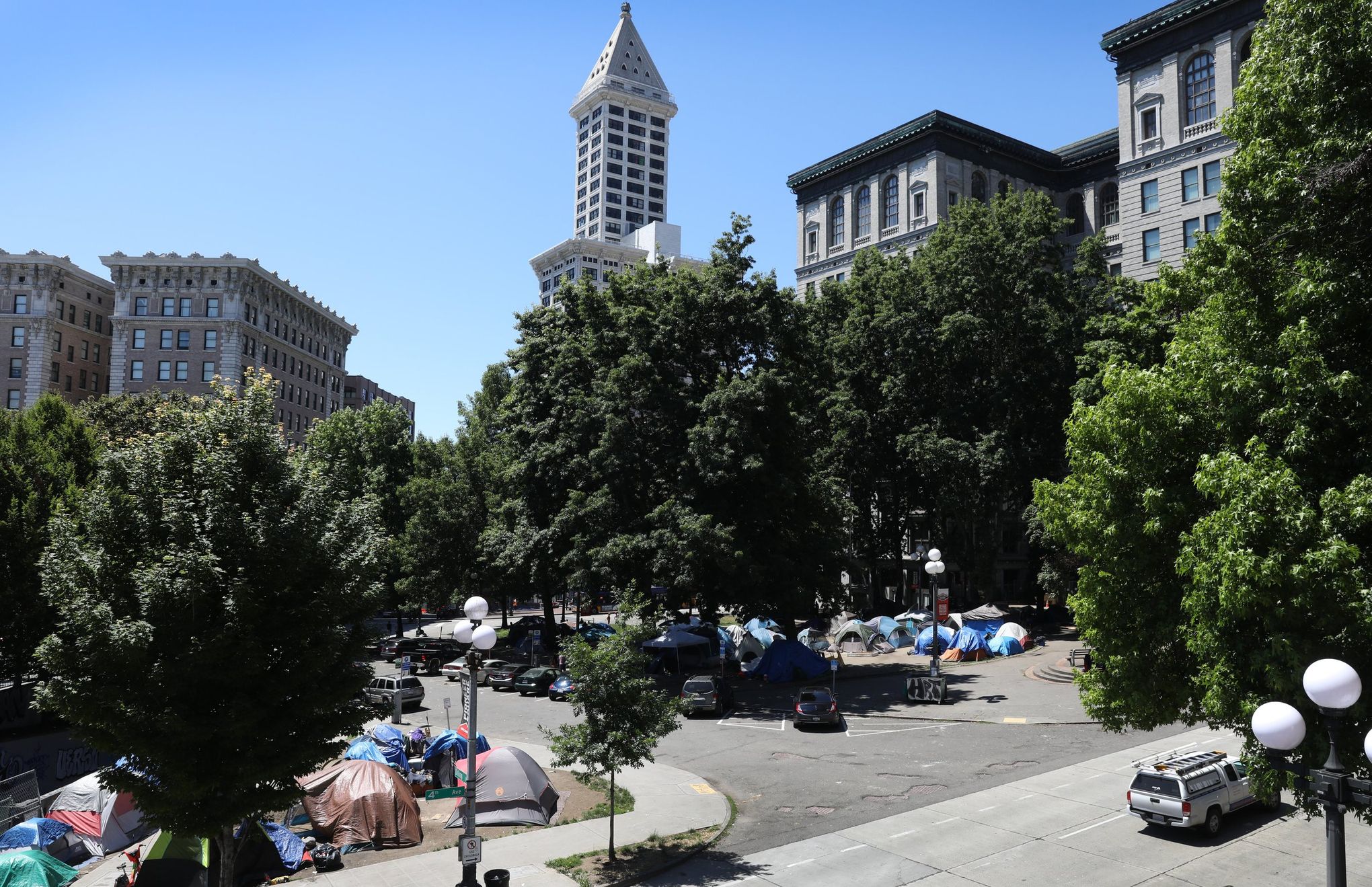 Union Square thieves to face felony charges, Archives