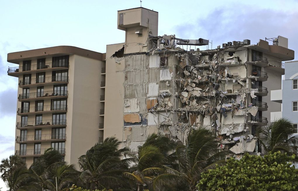 Many feared dead after Florida beachfront condo collapses | The Seattle ...