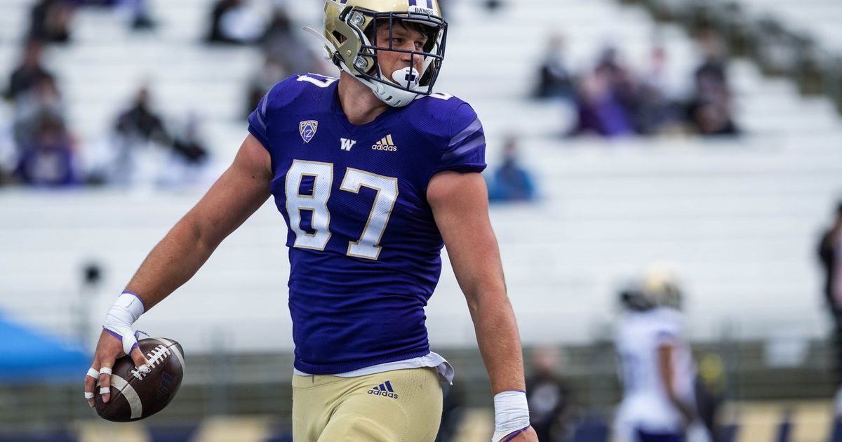 Cade Otton could be UW's next NFL tight end, and he wouldn't mind staying  close to home