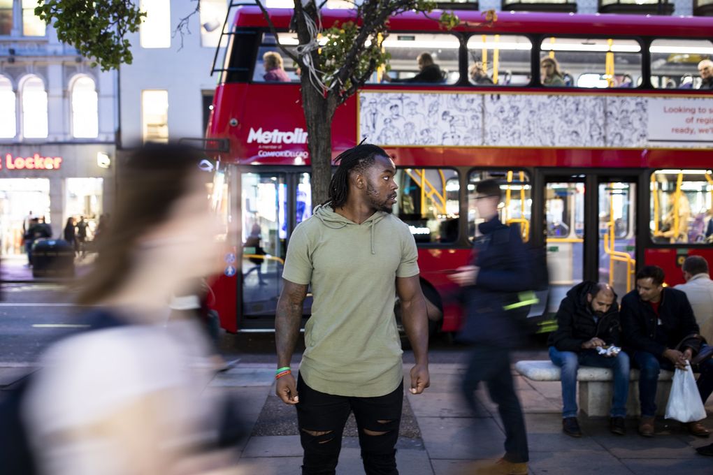 Lavon Coleman waits for teammates as he and the Seattle Seahawks were in London to play a game against the Oakland Raiders, Oct. 12, 2018. Brett Carlsen / The New York Times)