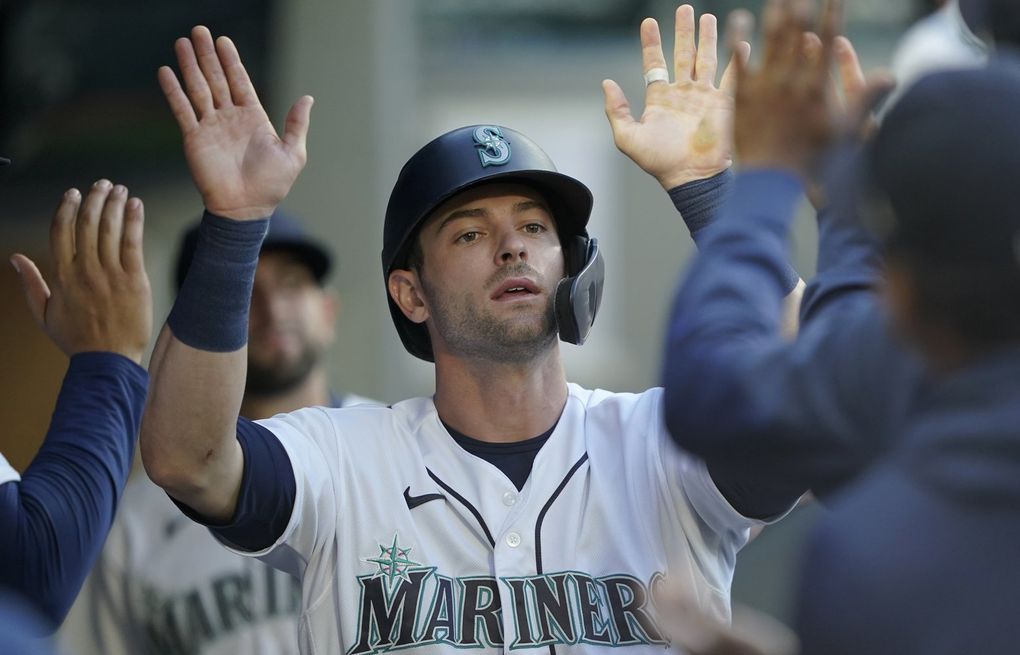 LA Angels: Mariners trade sets up possibility of a Mitch Haniger