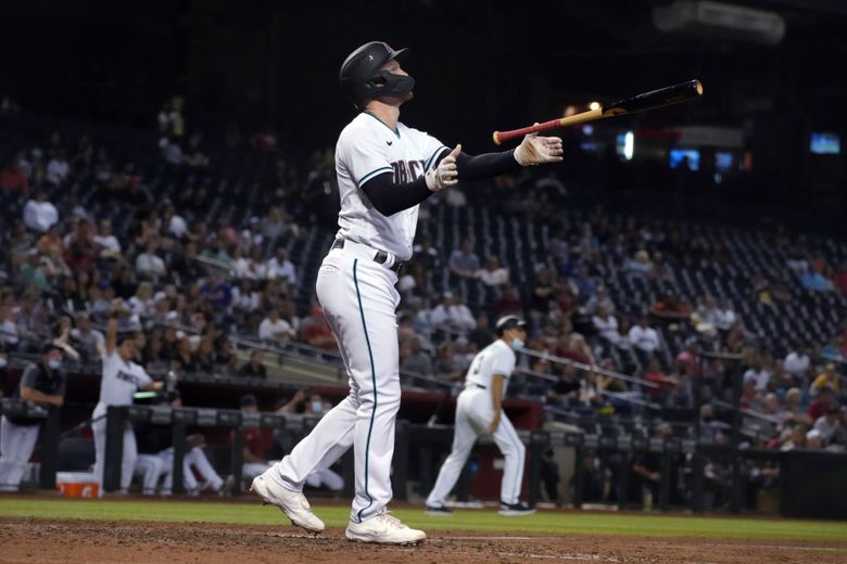 Reddick 2-run double in 10th, D'backs rally past Mets 6-5