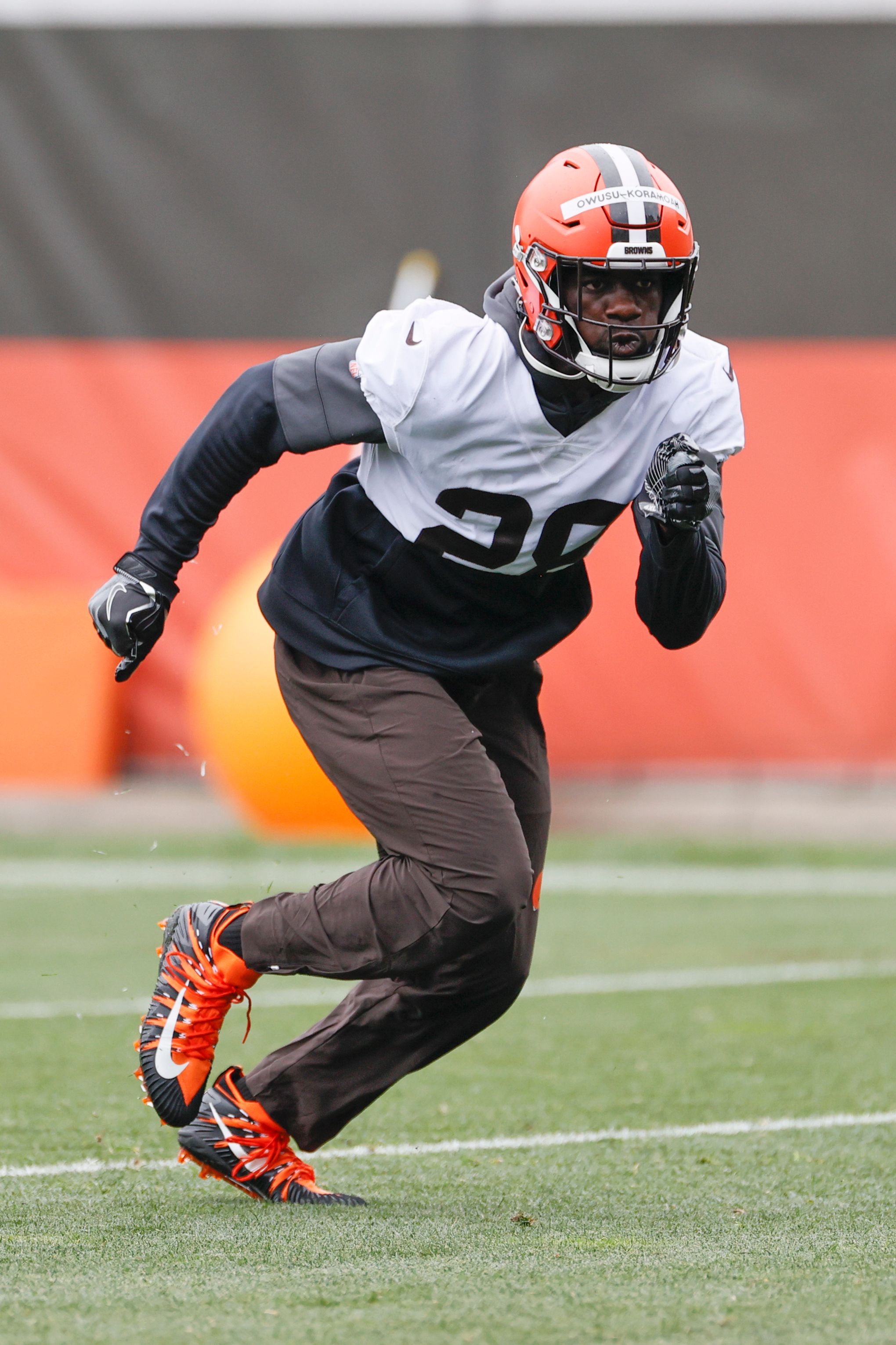 Browns: Early returns are excellent for Jeremiah Owusu-Koramoah